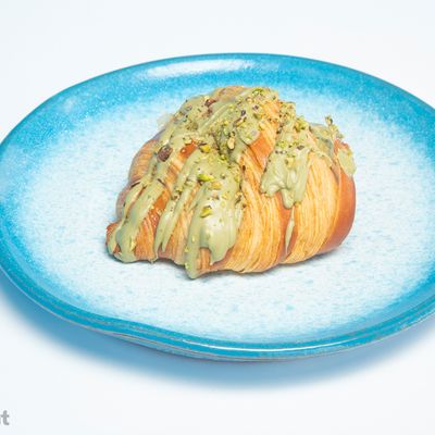 Pistachio Croissant