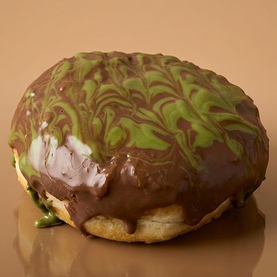 Kunafa Pistachio Donut