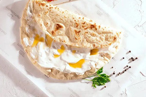Labneh Manoucheh