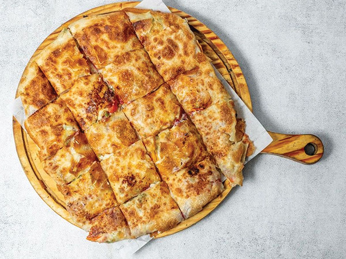 Large Chicken Mix Pie
