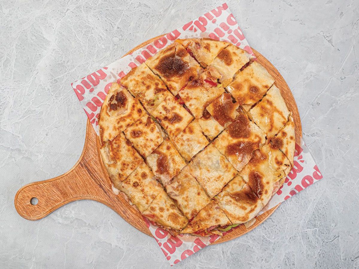 Large Shish Tawook Pie