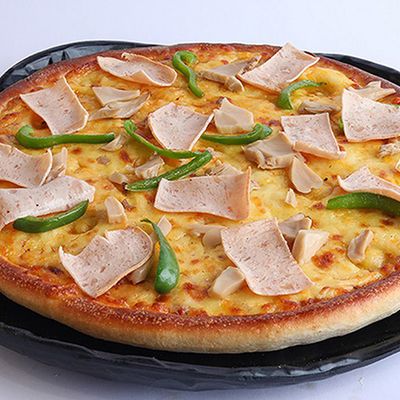 Large Smoked Turkey Pizza
