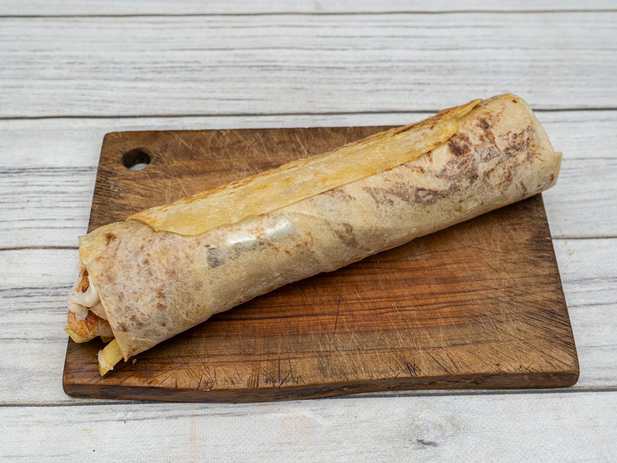 Shish sandwich with mozzarella