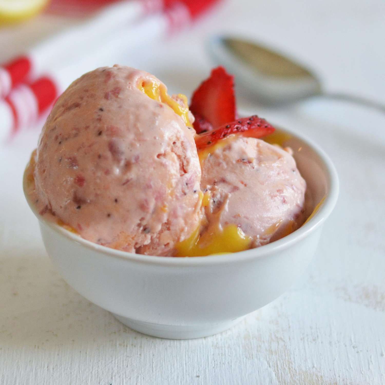 Lemon And Strawberry Ice Cream