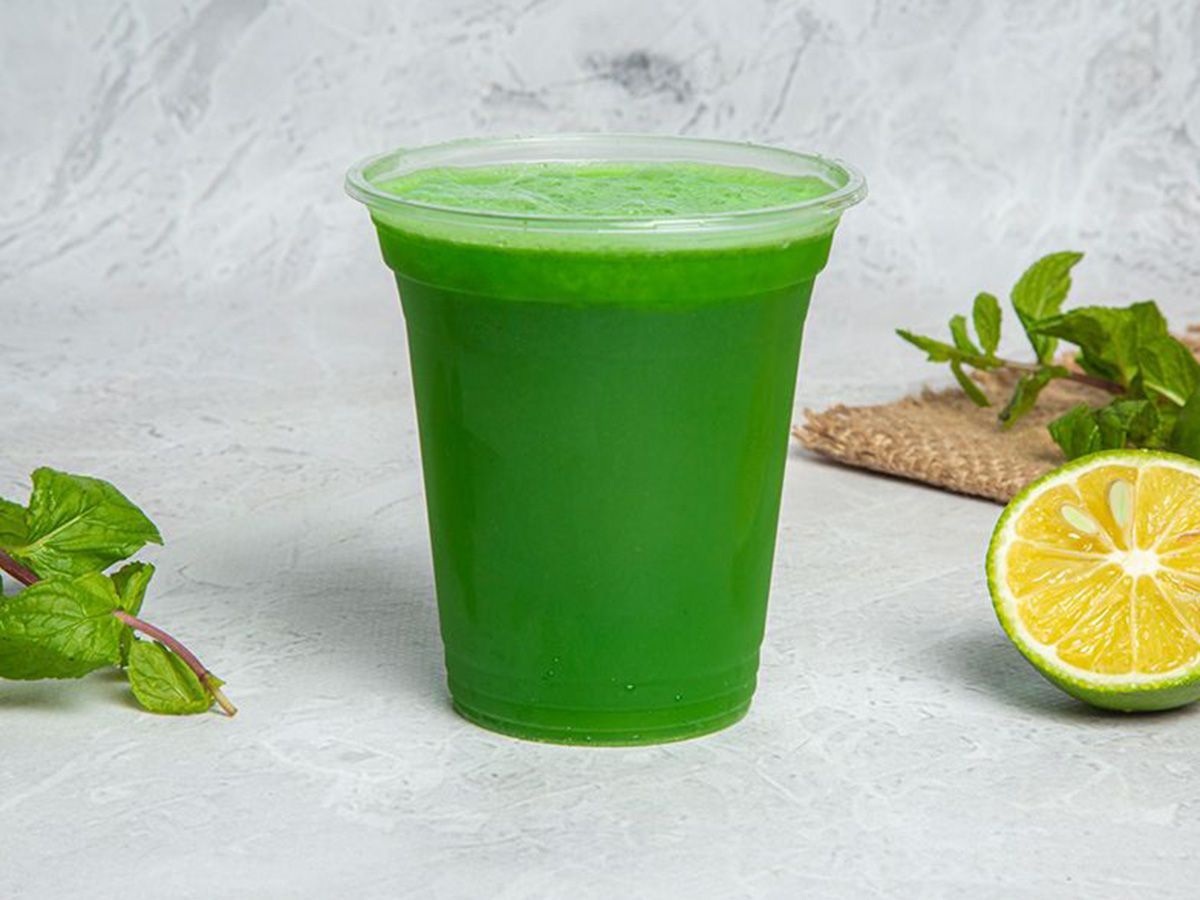 Lemon Smoothie With Mint