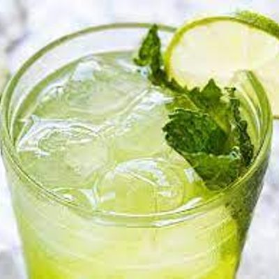 Lemonade With Mint Juice