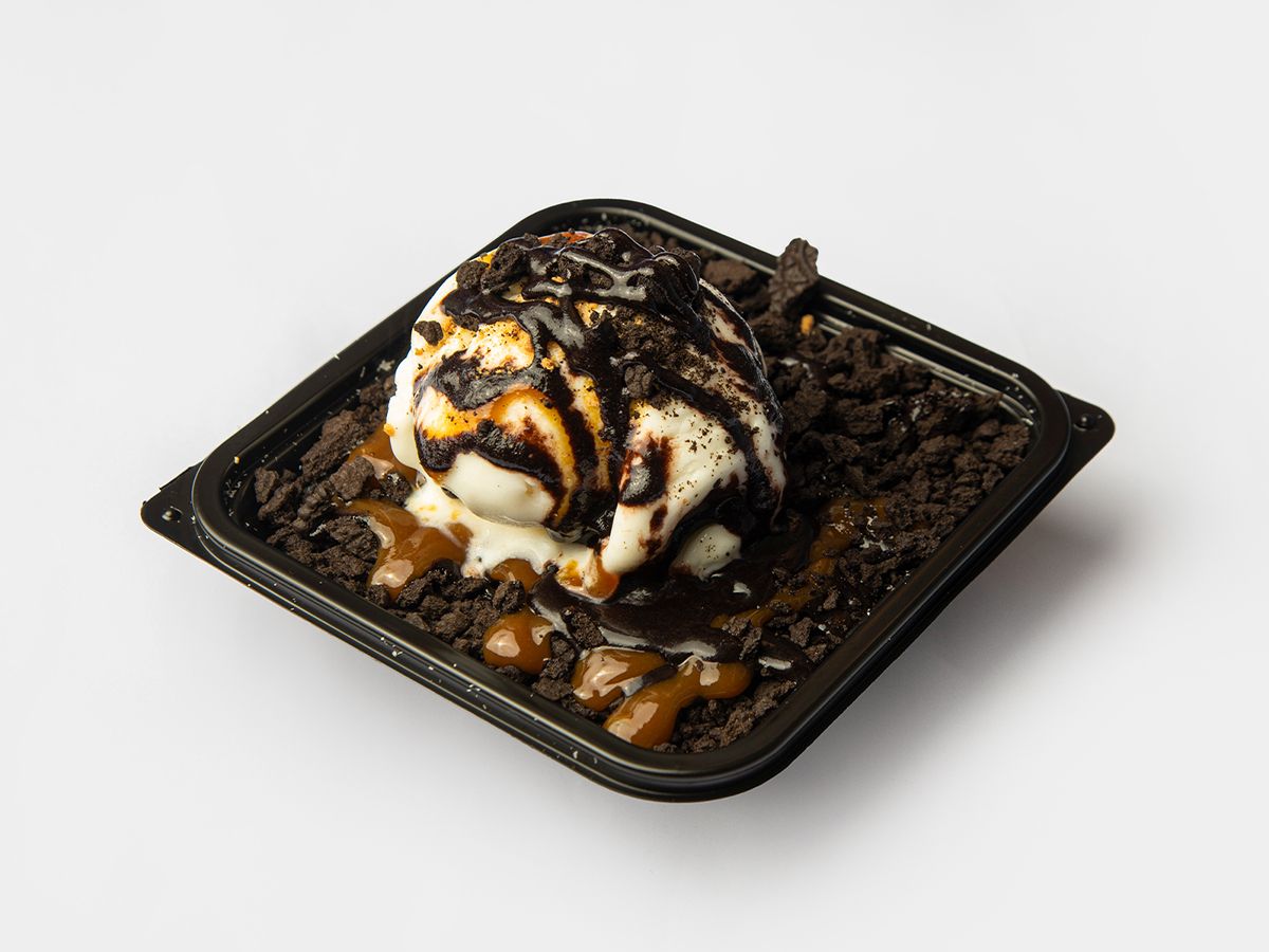 Rice Pudding With Ice Cream And Oreo