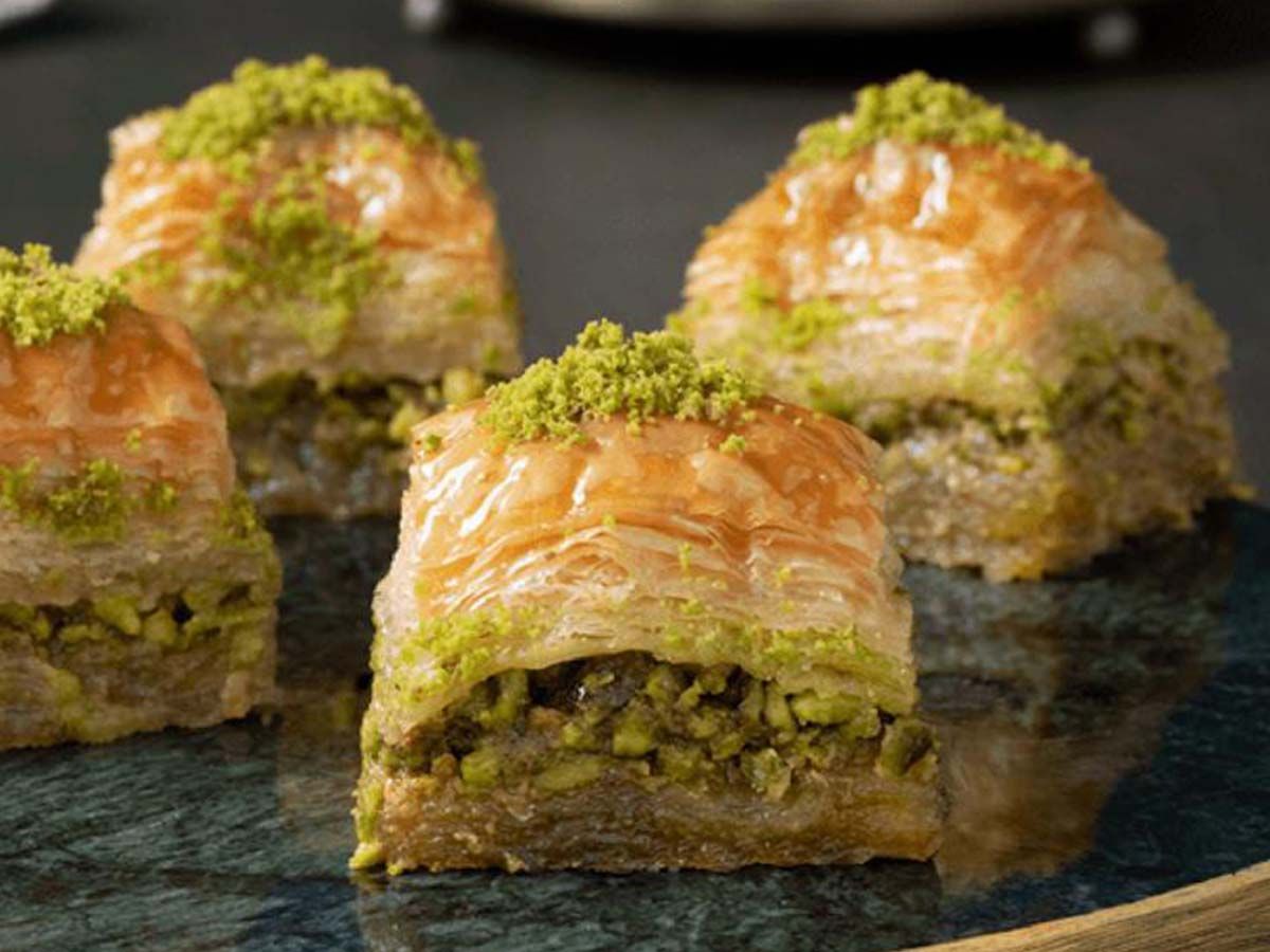 Long lasting dry Baklava with Pistachio