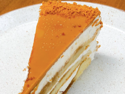 Lotus Cake