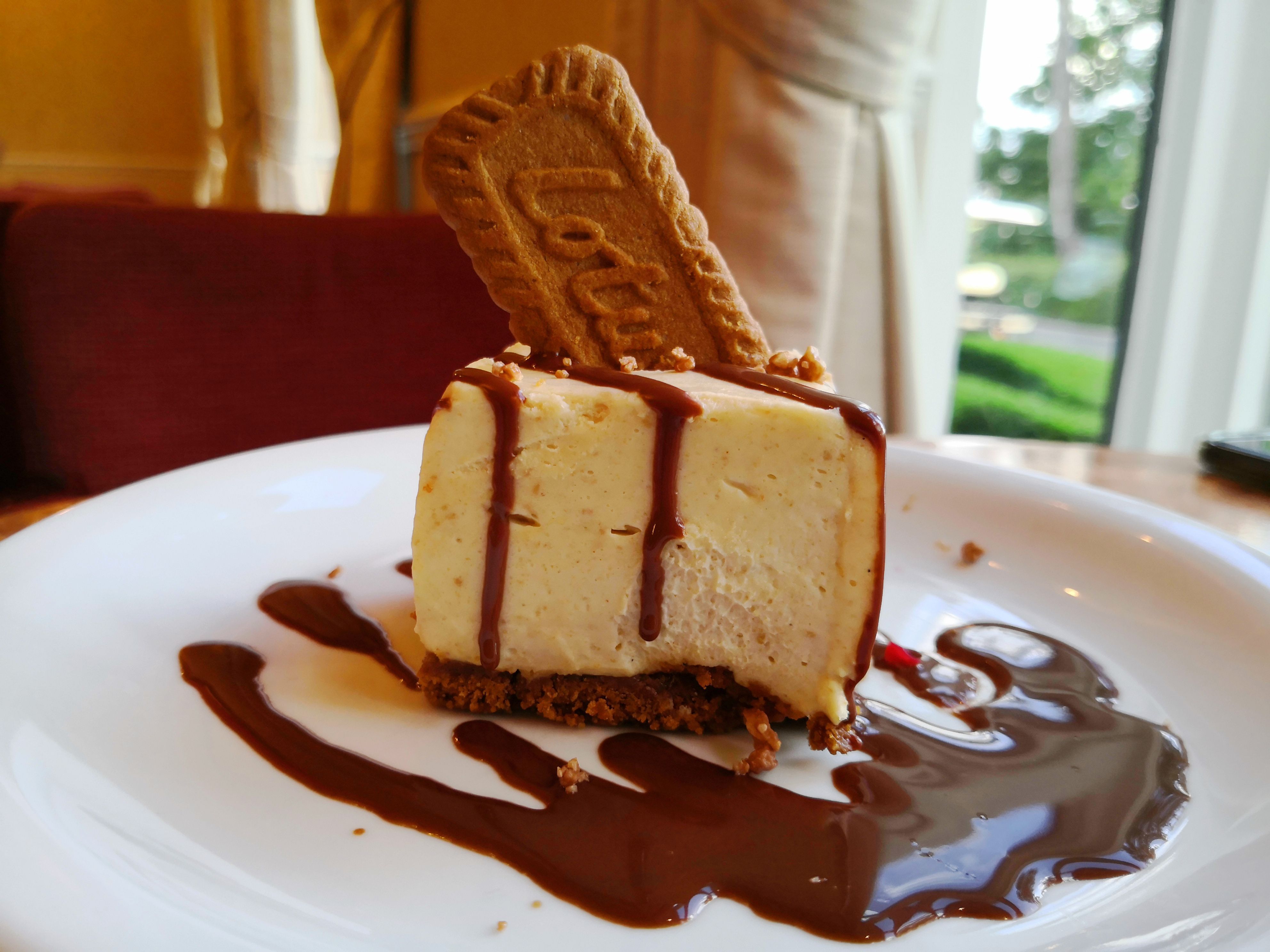 Lotus Cheesecake