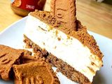 Lotus Cheesecake Slice