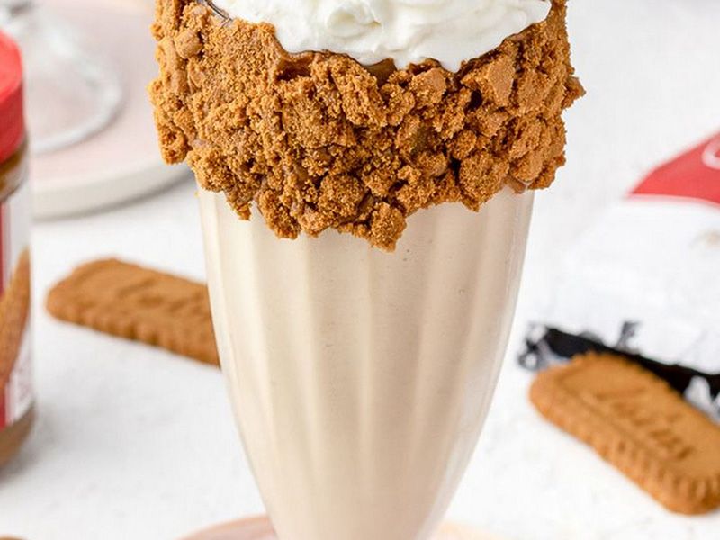 Milk Shake Lotus