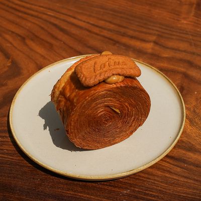 Louts Cromboloni