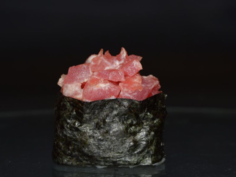 Maguro Gunkan