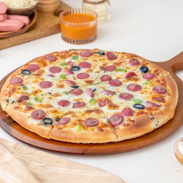 Hot dog Pizza