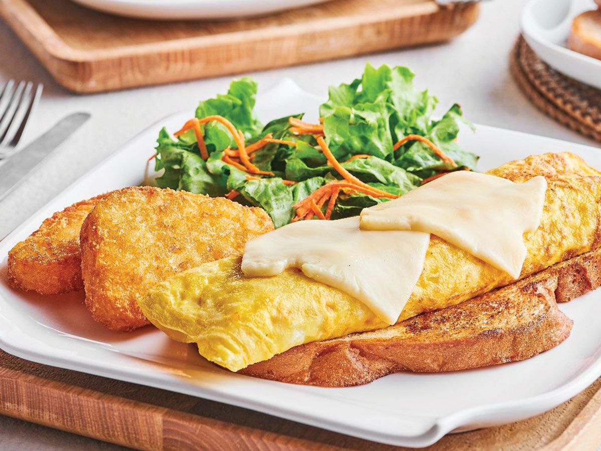 Mix Cheese Omelette