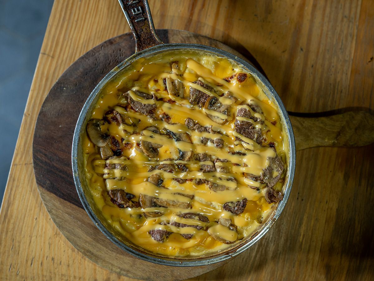 Mac N Cheese Fillet Steak