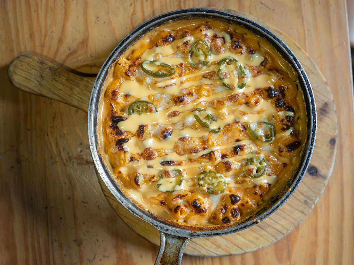 Mac N Cheese Minced Beef & Jalapenos