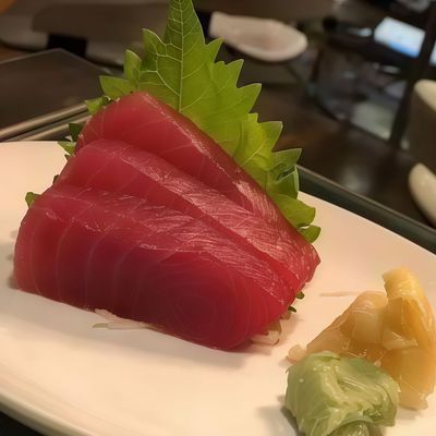 Maguro Sashimi