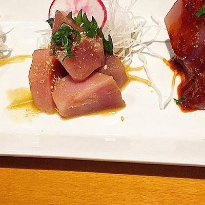Maguro tataki Sashimi