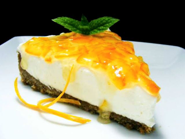 Mango Cheesecake Slice
