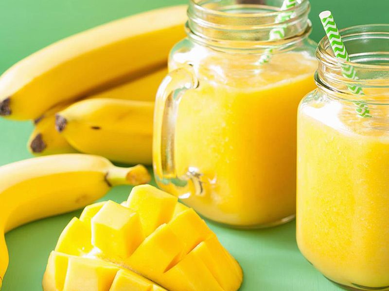 Mango With Banana Pieces Juice