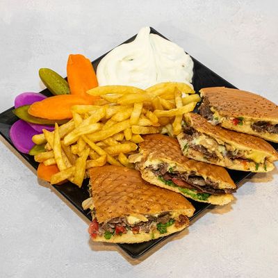 Maria Chicken Box with Syrian Bread