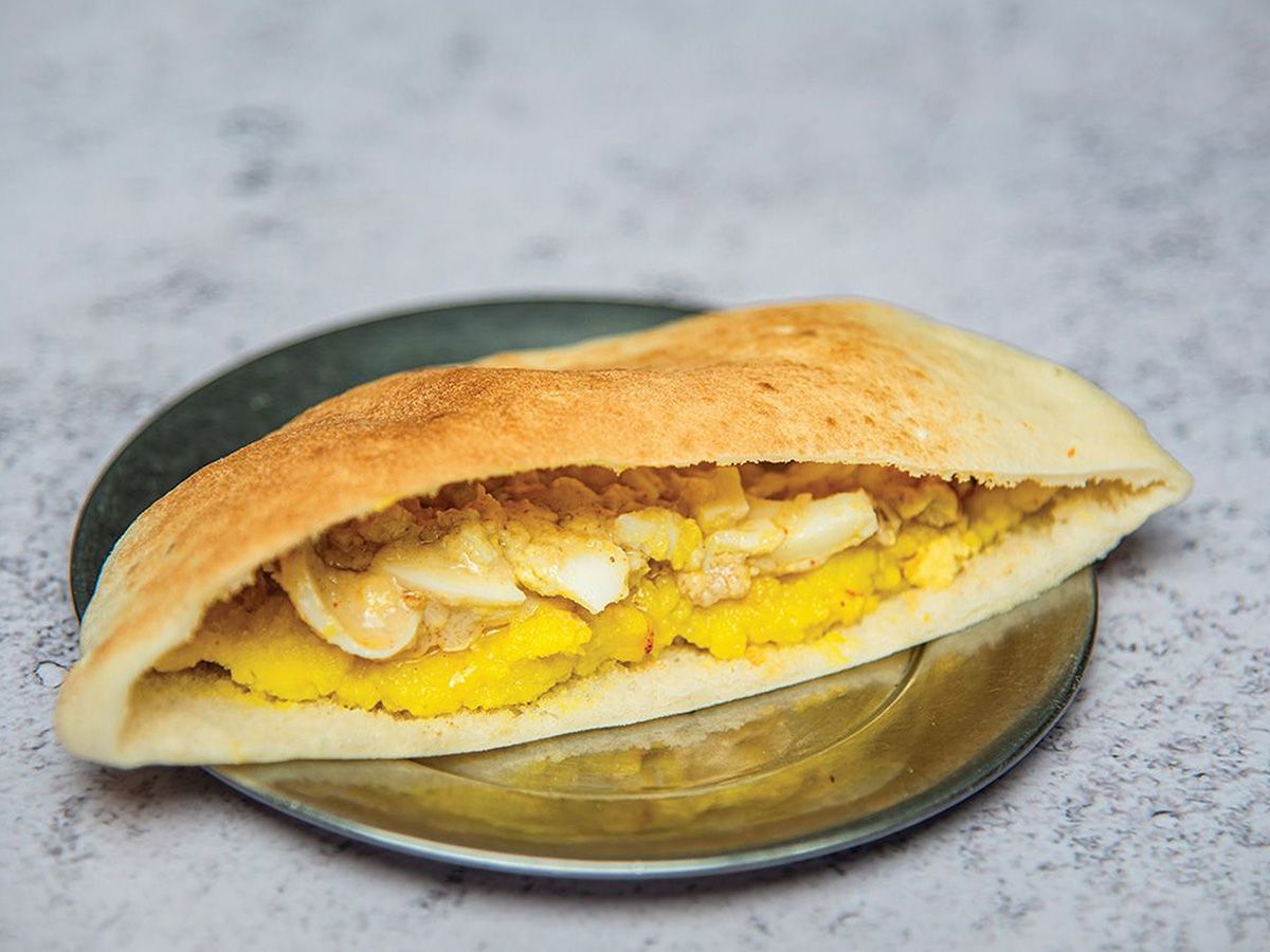 Mashed Potato with Egg Sandwich