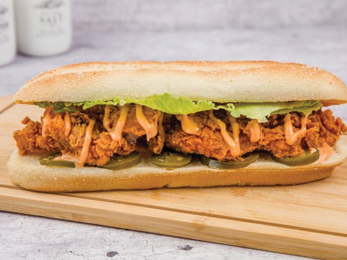 Sports Restaurant And Cafeteria delivery service in UAE | Talabat