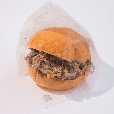 Meat Shawarma Bun with Cheese