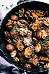 Meat With Vegetables And Mushrooms Platter