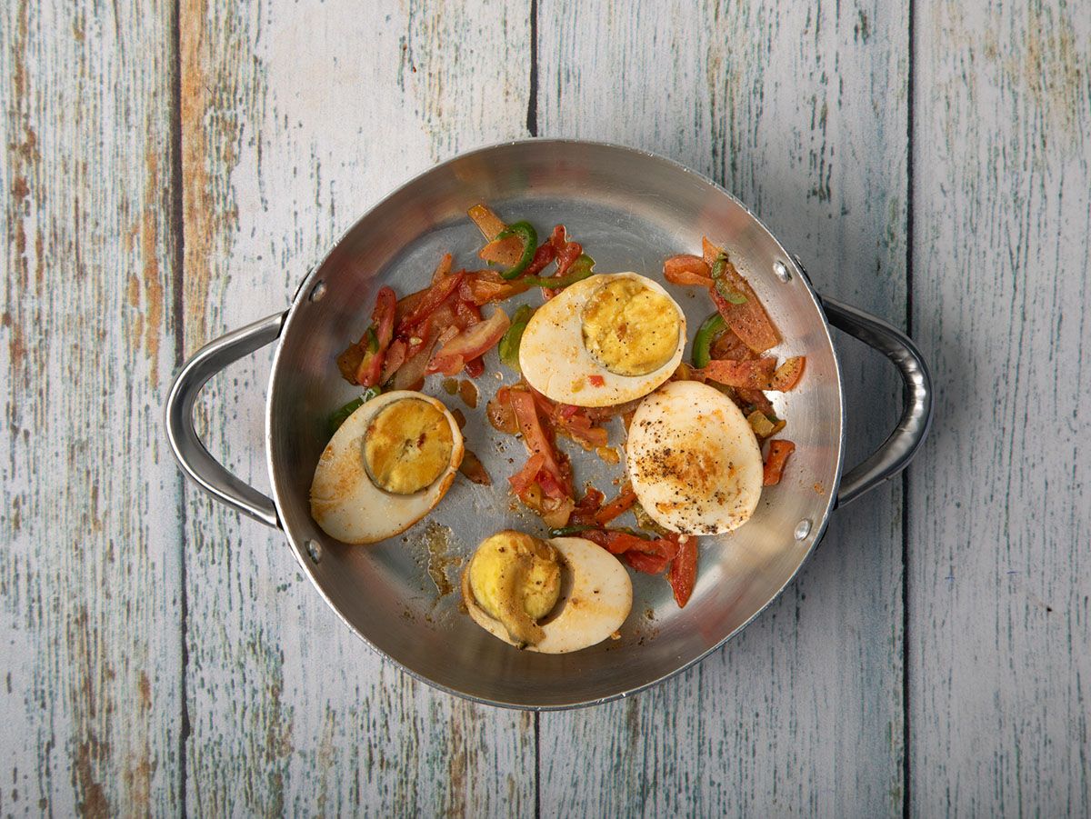 Medahrag Eggs With Butter