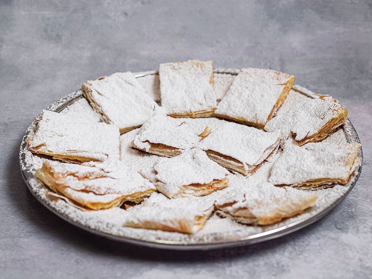 Medium Milk Boughasha Pie
