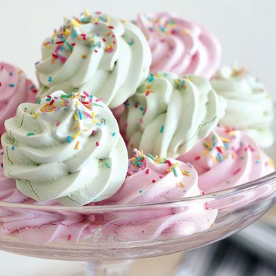 Meringue (1 piece)