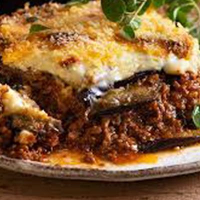 Mesakaa with Bechamel (Medium)