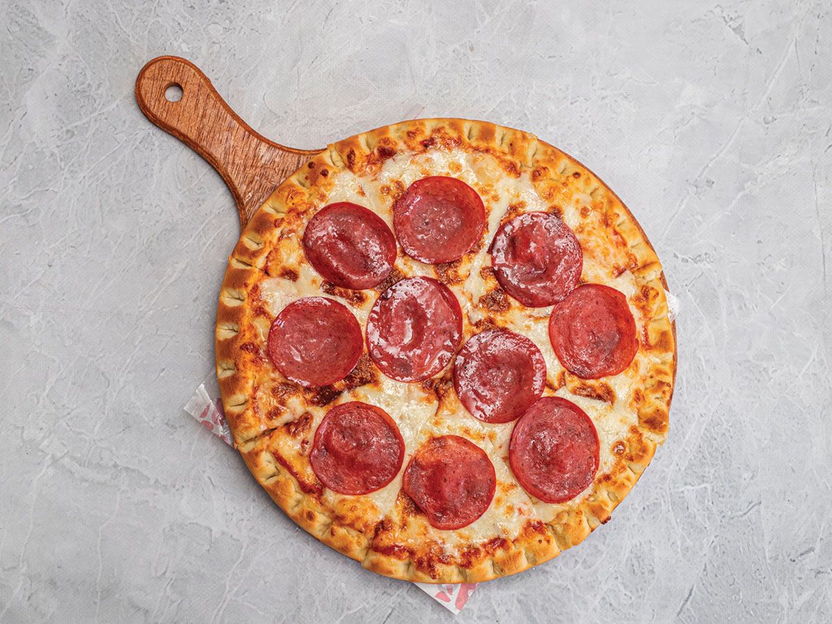 Salami Pizza