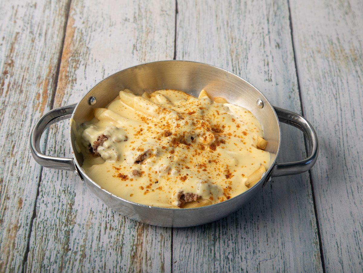 Minced French Fries With Cheese Pan