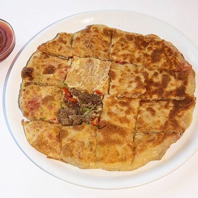 Tasty Top Oriental Pizza