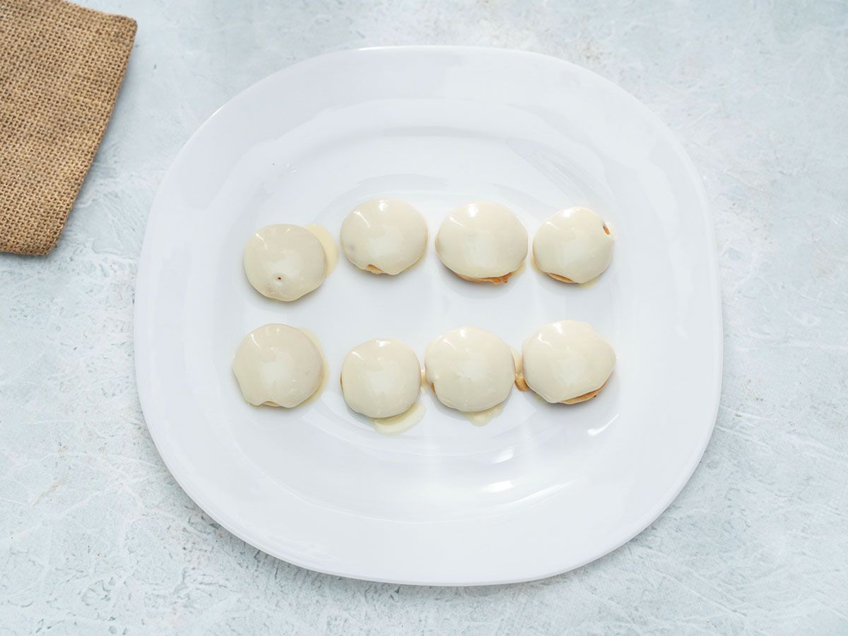 Mini pancake white
