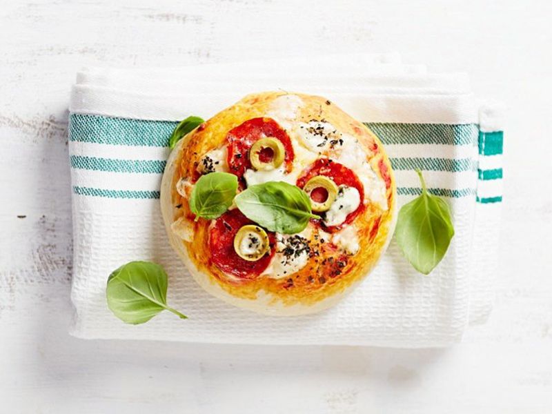 Mini Salami Pizza