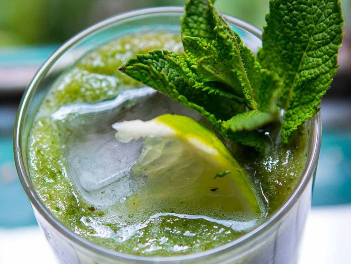 Mint Lime Juice With Bun