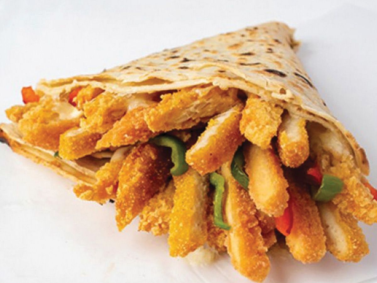 Mix chicken crepe