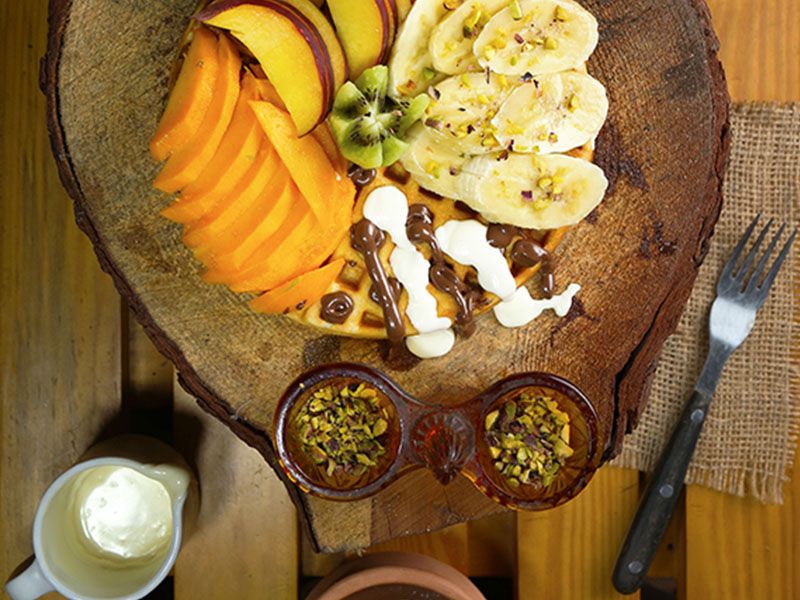 Mix Fruits Waffle