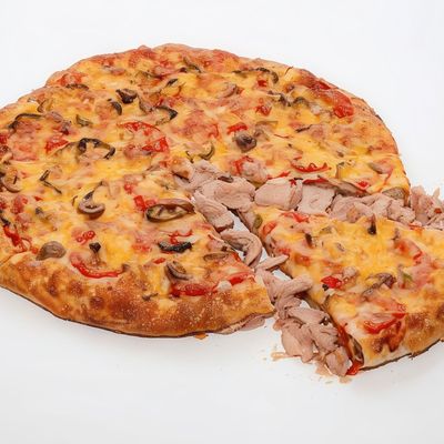 Mix Meat Oriental Pizza