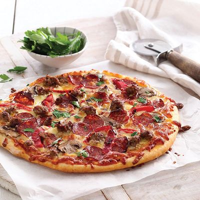 Italian pizza mixed meats