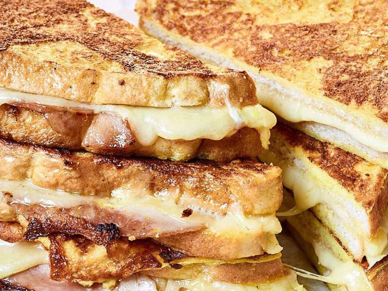 Mix Cheese Toast