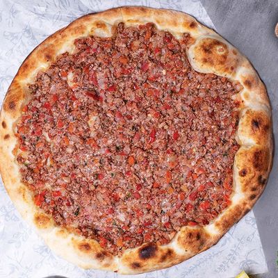Mix meat manoucheh
