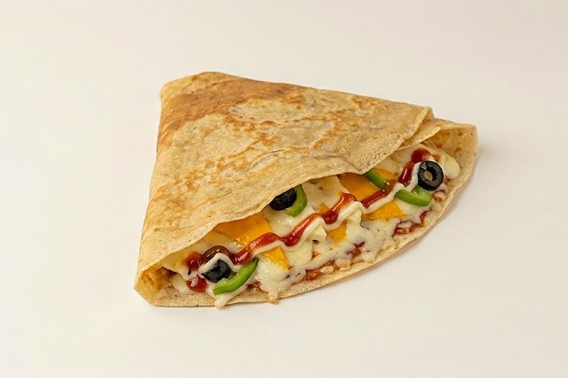 Mixed cheese crepe