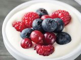 Mix Berry With Yogurt Smoothie