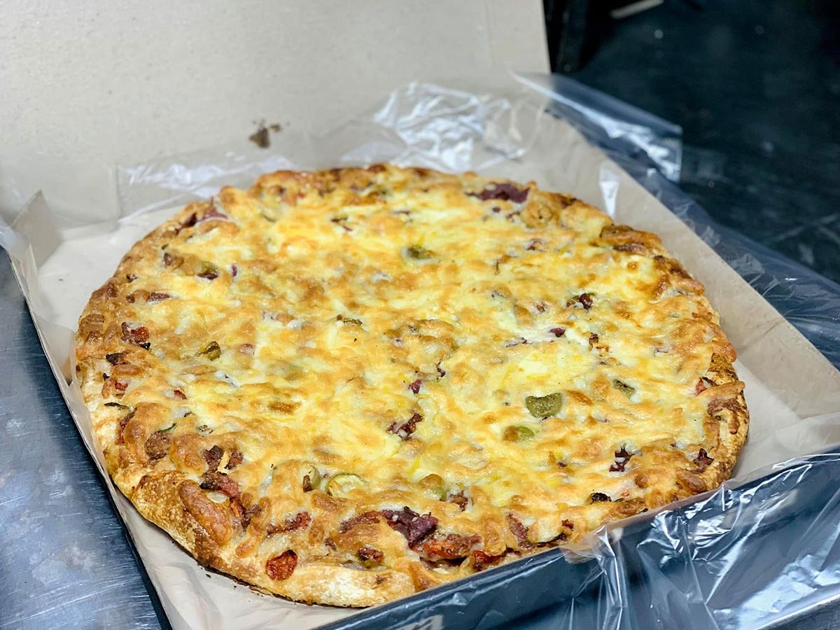 Mixed chicken pie